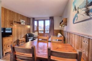 Résidence Grand Bois A - CONFORTABLE 2 PIECES, SKIS AUX PIEDS ET PROCHE DES COMMERCES MAE-2174