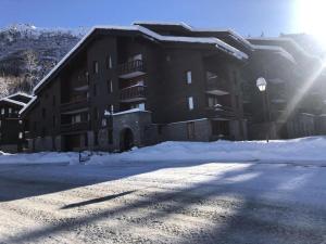 Résidence Pierrer - Le Pierrer 11 - Studio divisible avec terrasse, vue sur les pistes MAE-4954