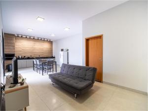 Casa com Piscina, Wi-Fi e Garagem