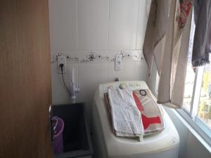 2 dormitorios com Ar cond no centro