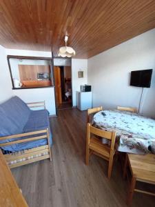 Résidence Lauzet - Cosy studio a proximité du Point Show MAE-5511