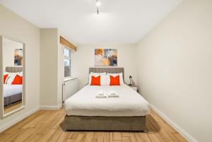City Service Lets - London 2 Bed 2 Bath