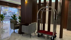 متسع للشقق المخدومة