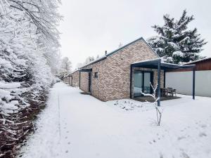 Domki Zdrojowe - Apartamentowe domki w centrum miasta - Parking