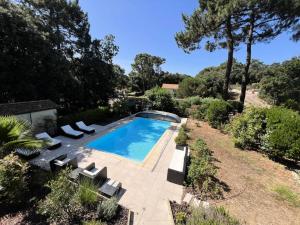 Résidence La Grande Combe - 009 - Magnifique villa avec piscine dans quartier résidentiel MAE-4501