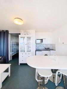 Résidence Ortal - Charmant appartement 4 pers. – Vue océan – Front de mer MAE-0341