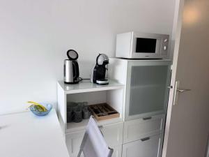 Résidence Les Jardins Du Port - Studio à Port Camargue avec piscine MAE-3323