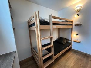 Résidence Hameau Du Borsat 1& 2 - Studio cabine rénové·Pied des Pistes·Balcon MAE-9321