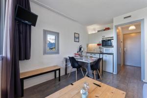 Résidence Le Cairn - Studio 4 personnes avec vue sur la vallée MAE-0791