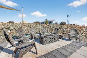 Mountain View • Fire Pit + Hammock • Loft & Office