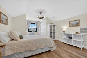 Mountain View • Fire Pit + Hammock • Loft & Office