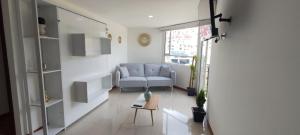 Apartamento en Las Quintas Cerca de Centros Comerciales, WiFi y Parqueadero