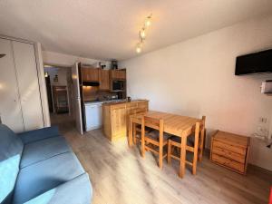 Résidence La Piscine - Résidence proche du centre de Villard de Lans, à proximité du parc de luge de la Colline des Bains MAE-5693