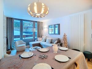 Résidence Le Saint Charles - Appartement cosy· pied des pistes· Centre station MAE-3883