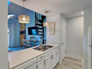 Treasure Cove #D308 - Paradise City