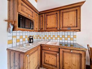 Résidence Hameau Des Airelles - Appartement spacieux. Pied des pistes. Balcon MAE-9413