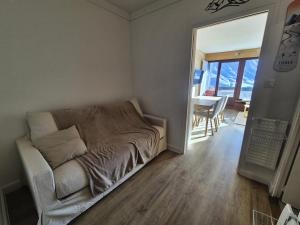 Résidence Bec Rouge - Appartement lumineux rénové·Skis aux pieds·Balcon MAE-4953