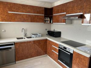 Ocean and Mountain View Family Apartment Agadir 128 m2