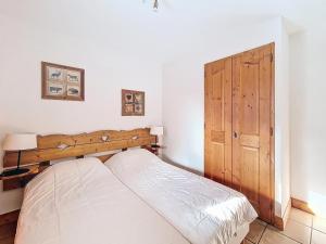 Résidence Hameau Des Airelles - Appartement spacieux. Balcon. Piscine. Proche des pistes MAE-4663