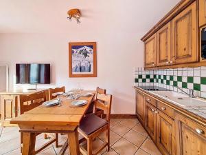 Résidence Hameau Des Airelles - Appartement spacieux. Proche des pistes. Terrasse MAE-4683