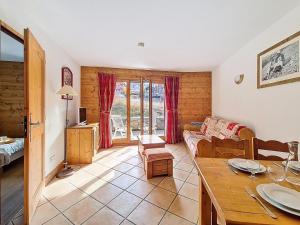 Résidence Hameau Des Airelles - Appartement spacieux. Balcon. Piscine.Proche des pistes MAE-4713