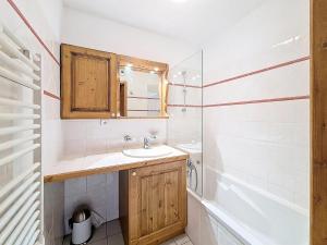 Résidence Hameau Des Airelles - Appartement spacieux. Balcon. Piscine.Proche des pistes MAE-4713