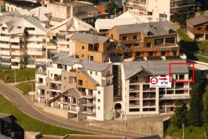 Résidence Le Portillo - Piscine - 3 Pièces pour 10 Personnes MAE-4833