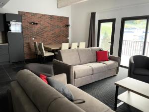 Résidence Le Portillo - Piscine - 3 Pièces pour 10 Personnes MAE-4853