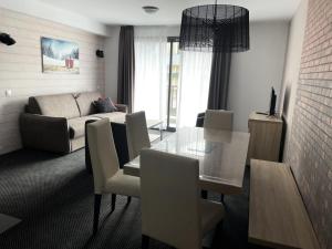 Résidence Le Portillo - Piscine - Studio pour 6 Personnes MAE-4953