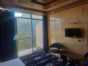 Serviced Apartments in Shimla - 3BHK and 4BK at Aagaman Woods