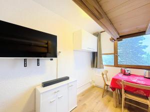 Résidence Zodiaque - STUDIO 23 PERSONNES MAE-5903