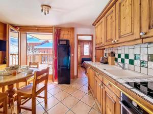 Résidence Hameau Des Airelles - Appartement spacieux. Proche des pistes. Balcon MAE-6013