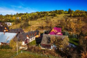 Domek u Świerków - apartamenty z aneksami i pokoje z mini lodówką blisko Term Chocholowskich