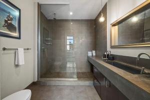 Berry Loft IV by Rove Loft w Shared Gym Rooftop