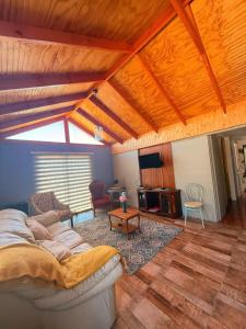 Fully equipped cabin for 6 people