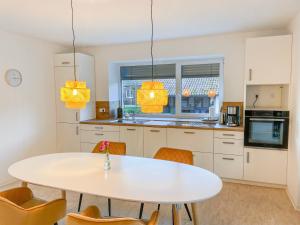 Alb-Suite Modern 2BR Apartment