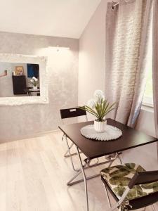 Art Center Apartment