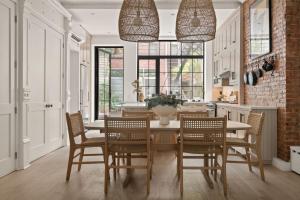 Bond Place by Rove Travel Luxury NoHo Duplex