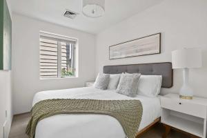 Clinton Grove by Rove Travel 2BR Modern Apt