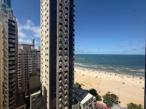 IT04- Vista mar, churrasqueira a 50m da orla