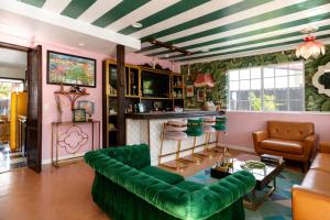 Mid-Century Modern Home in Beautiful La Quinta