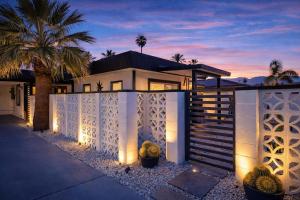 Mid-Century Modern Home in Beautiful La Quinta