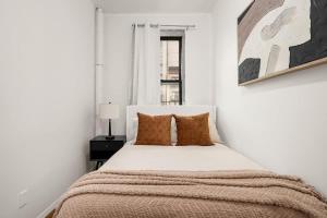 Chic East Village Retreat Comfort in Heart of NYC