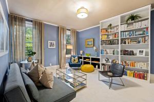 Garden Place II by RoveTravel 4BR Historic Apt