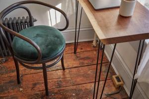 Alderman Terrace by Rove Travel Private Patio