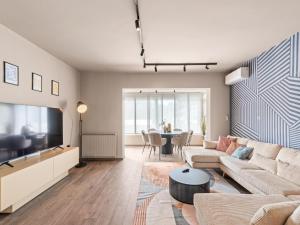 Stylish Umag Villa Just 200 m from the Sea