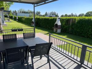 Comfortable holiday homes, right by the beach