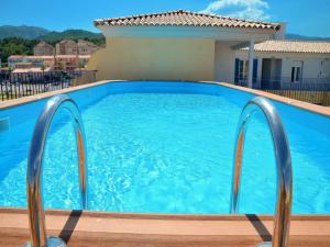 Sea-view holiday home in Solenzara