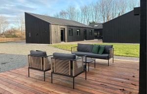 5 Bedroom Gorgeous Home In Karrebæksminde