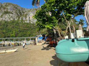 El Nido, Corong Corong Pier